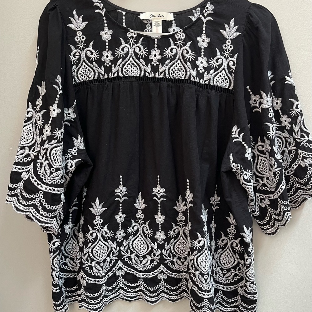Ella Moon Embroidered Top Black & White Floral Boho Top Sz XL